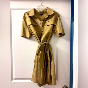 NWT Banana Republic Utility Mini Shirt Dress in Khaki. Size Medium.